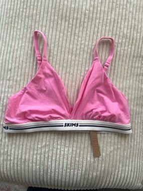 Skims Fits Everybody Logo Triangle Bralette Sugar Pink | 2X